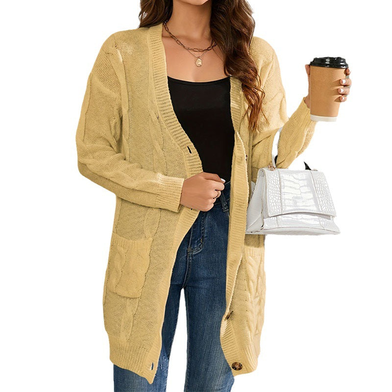 Damen Strickjacke mit großem Zopfmuster und praktischen Taschen R&B