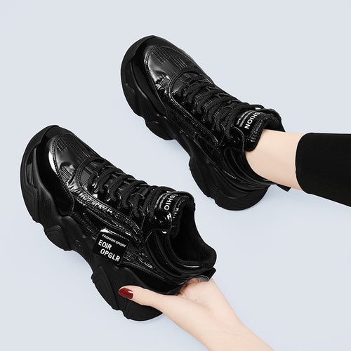 Damen Sportliche Fashion-Sneaker mit ergonomischer Dämpfung und glänzendem Obermaterial R&B