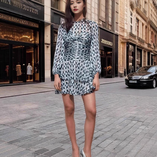 Damen fließendes Sommerkleid mit voluminösem Rock und Rüschendetails R&B
