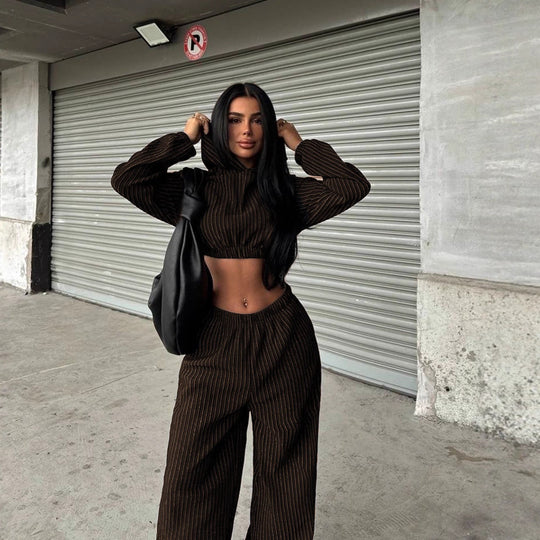 Damen modisches Streifen-Set mit cropped Oberteil und weit geschnittenen Hosen R&B