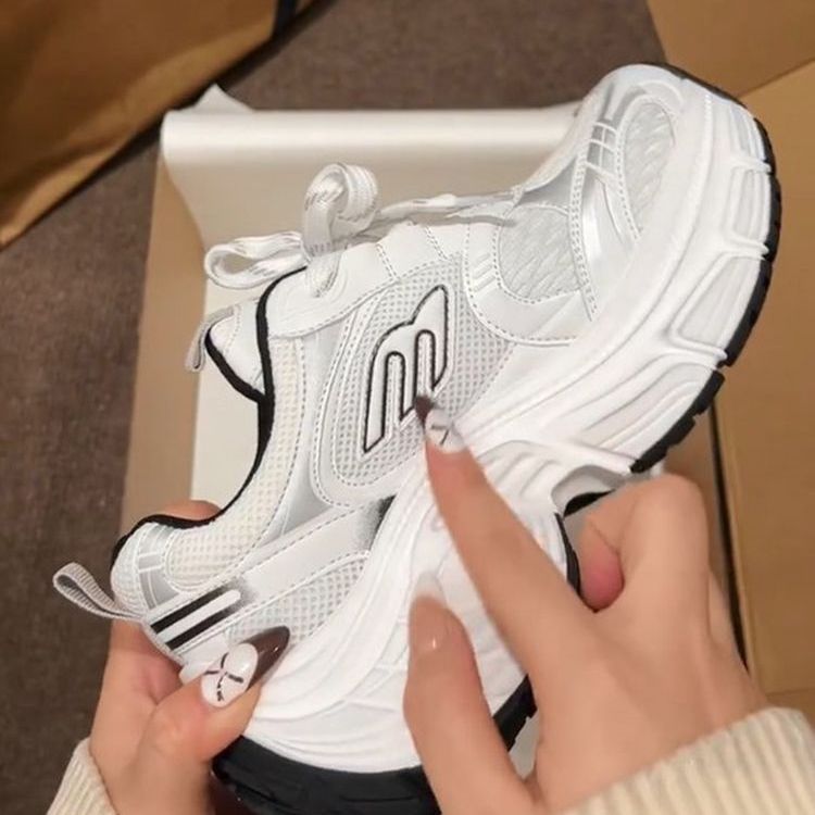 Damen Sportliche Sneakers mit atmungsaktivem Obermaterial und optimaler Dämpfung R&B