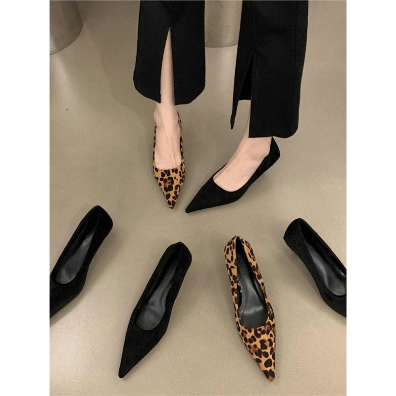 Damen modische spitze Pumps mit elegantem Absatz R&B