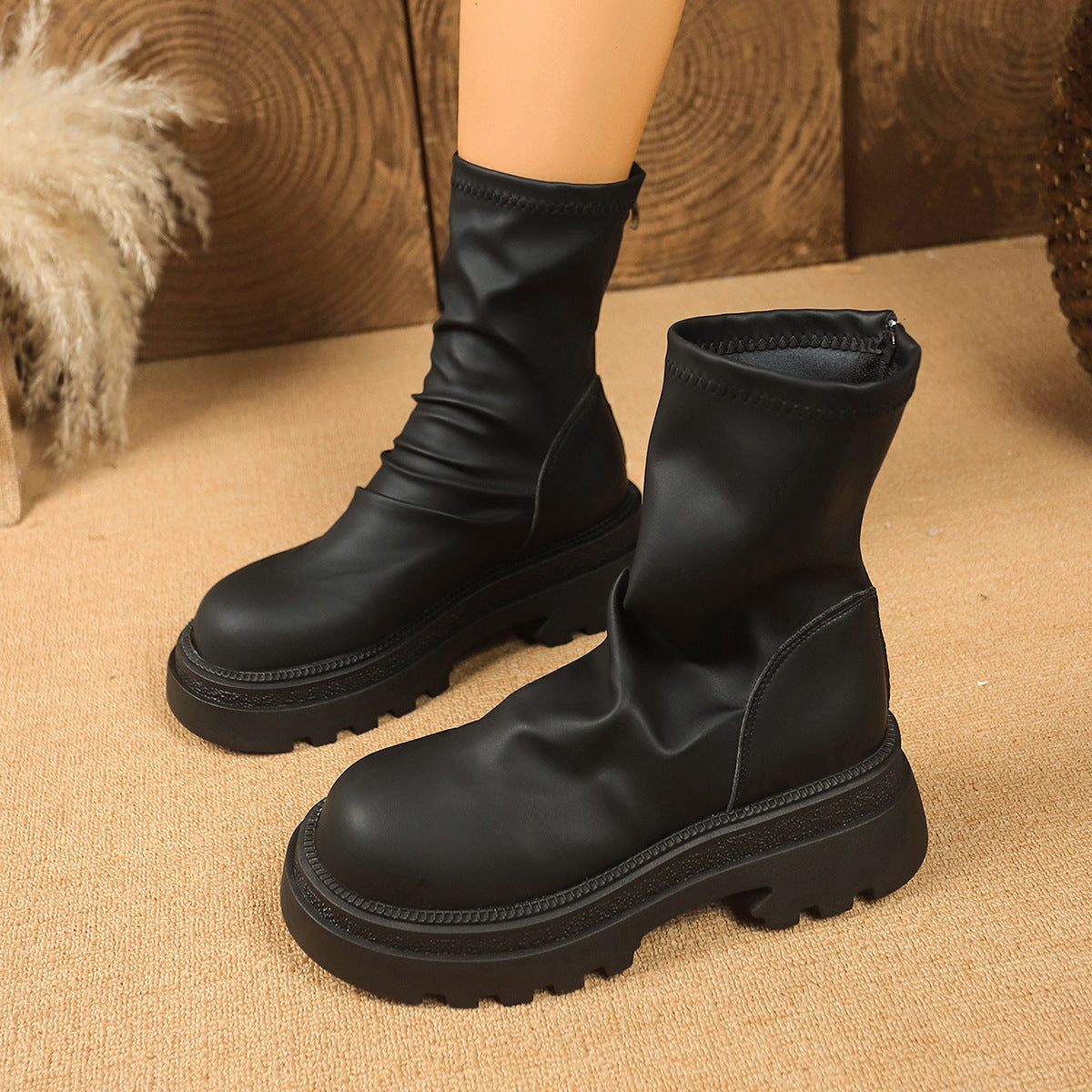 Damen modische Stiefeletten mit gefüttertem Design und robustem Profil R&B