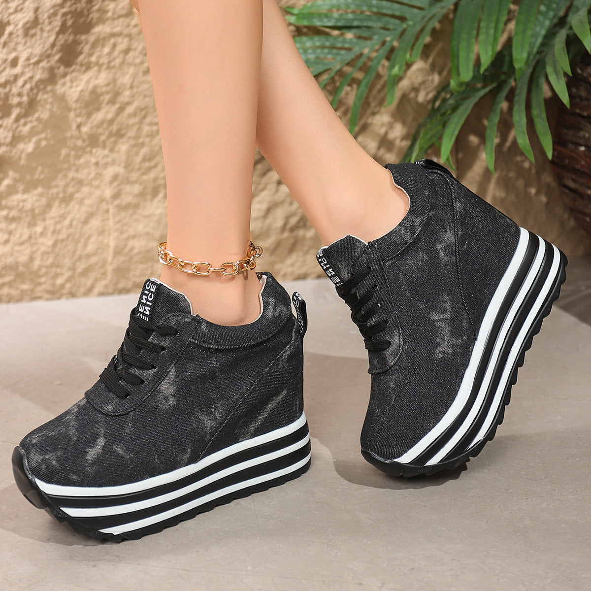 Damen Wedge-Sneaker im Denim-Look mit komfortablem Plateau R&B
