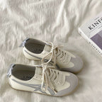 Damen Modische Sneakers im Retro-Look mit atmungsaktiver Obermaterialkombination