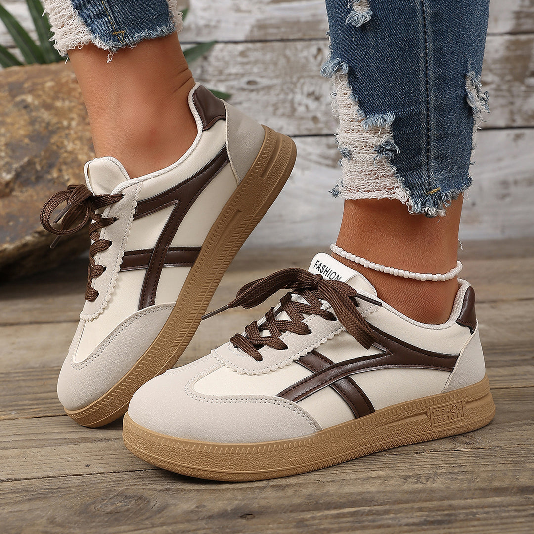 Damen Sneakers im Retro-Design mit hochwertiger Schnürung R&B