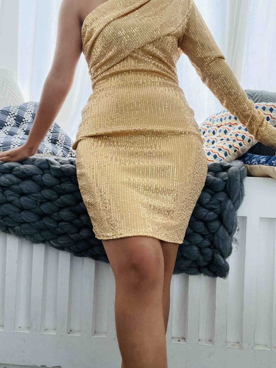 Damen Funktionsminikleid mit asymmetrischem Design und Kristallverzierung R&B