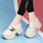 Damen modische Plateau-Schuhe mit einzigartigem Schnallen-Design R&B