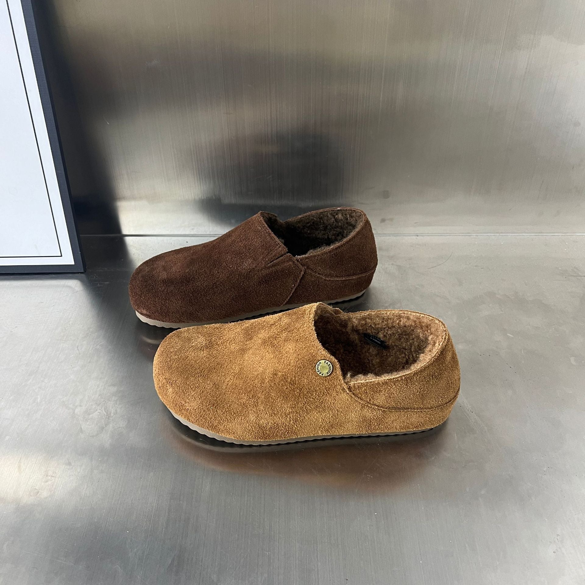 Damen Komfortable Clogs aus hochwertigem Wildleder mit kuscheligem Innenfutter R&B