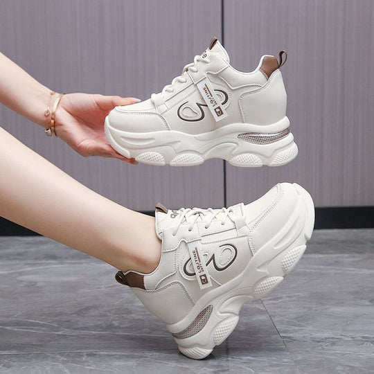 Damen Sportliche Chunky Sneakers mit atmungsaktiven Mesh-Einsätzen und robustem Design R&B