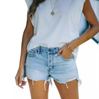 Damen Jeans-Shorts im lässigen Destroyed-Look mit fransigen Säumen