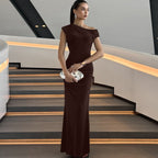 Damen Elegantes Wickel-Maxikleid mit asymmetrischer Schulterpartie R&B