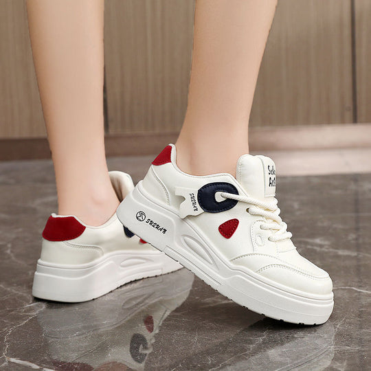 Damen modische Sneakers mit komfortabler Dämpfung und trendigen Applikationen R&B