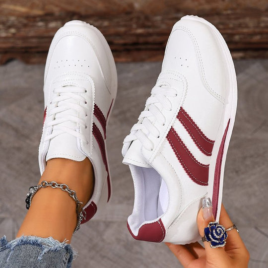 Frauen Sportliche Sneaker im Retro-Stil mit hochwertiger Lederoberfläche R&B