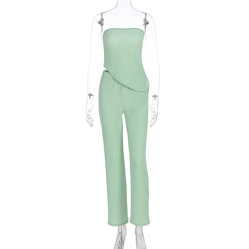 Damen eleganter Jumpsuit mit schulterfreiem Design und asymmetrischem Saum R&B