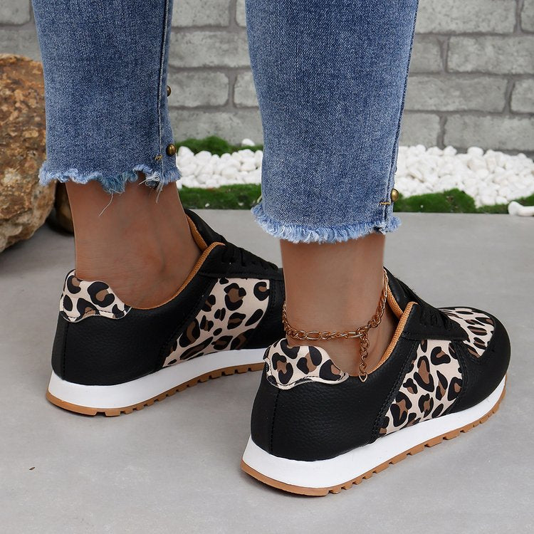Damen Sportliche Sneaker mit animalistischem Muster und dämpfender Sohle R&B