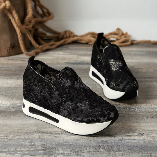 Damen Komfortable Sneaker mit floralem Stickmuster und rutschfester Sohle R&B