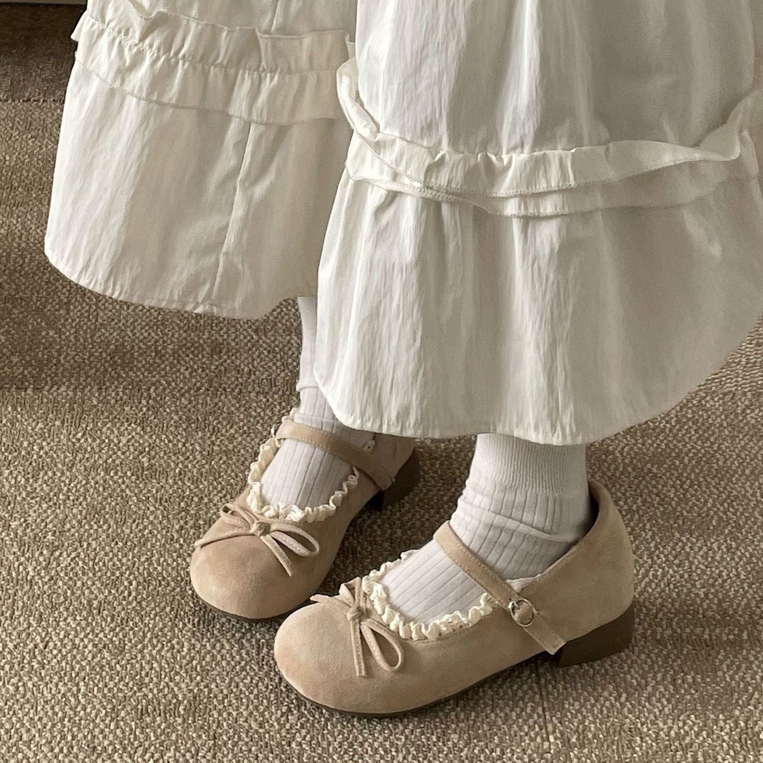 Damen Ballerinas mit dekorativem Rüschenelement und komfortablem Absatz