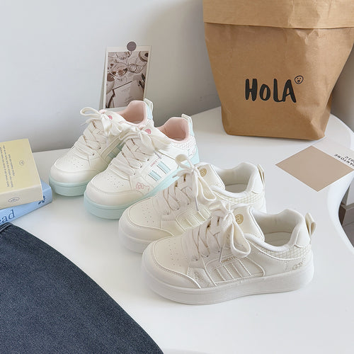 Damen Sneakers mit innovativem Design und rutschfester Sohle R&B