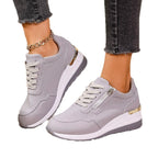 Damen Sportliche Sneakers mit Reißverschluss und perforiertem Obermaterial R&B