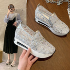 Damen Glamouröse Slip-On Sneakers mit funkelndem Material und bequemer Sohle R&B