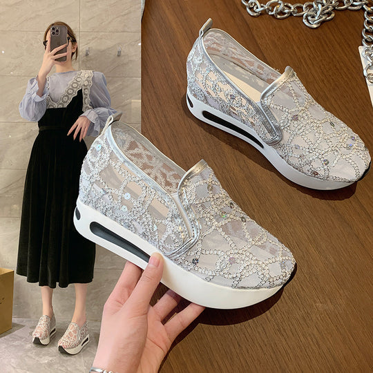 Damen Glamouröse Slip-On Sneakers mit funkelndem Material und bequemer Sohle R&B
