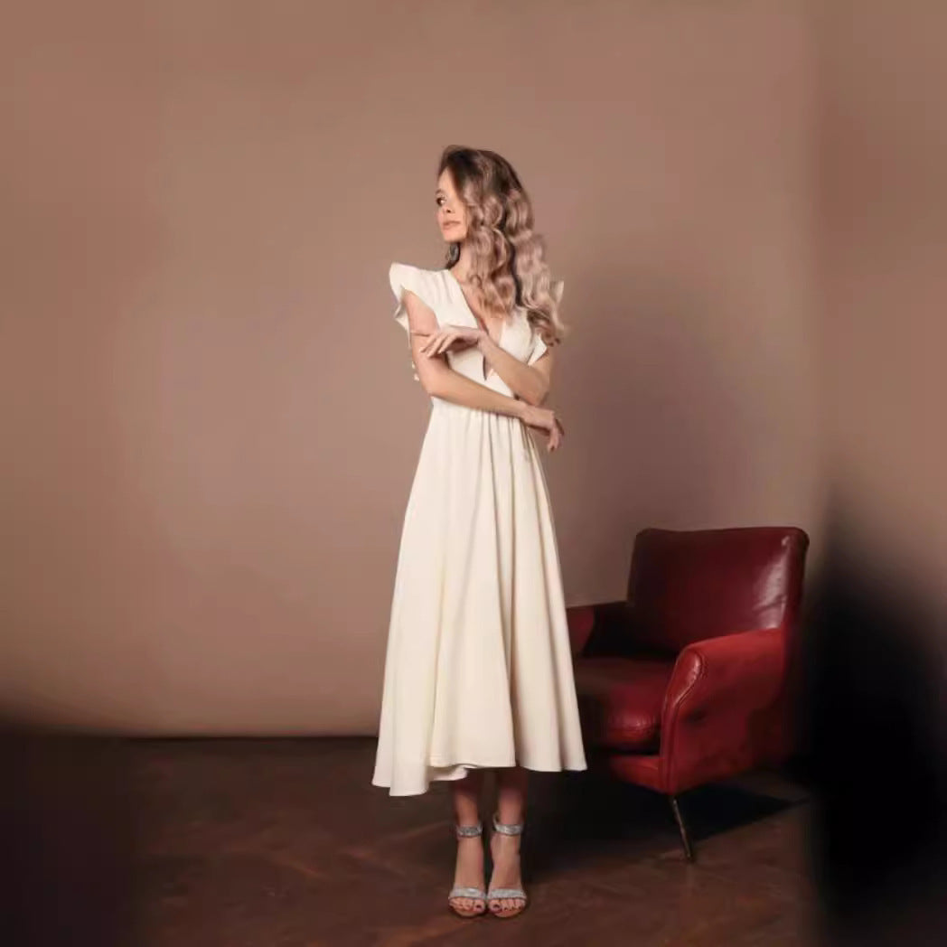 Damen Maxikleid mit raffiniertem V-Ausschnitt und voluminösen Rüschenärmeln R&B