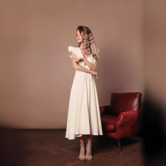 Damen Maxikleid mit raffiniertem V-Ausschnitt und voluminösen Rüschenärmeln R&B
