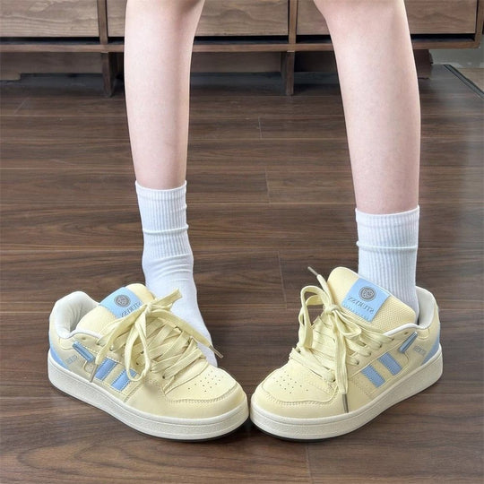 Damen Sportliche Sneakers mit ausgeprägtem Dämpfungssystem und bequemer Schnürung R&B