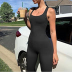 Damen Sportanzug mit figurbetonendem Rippendesign R&B