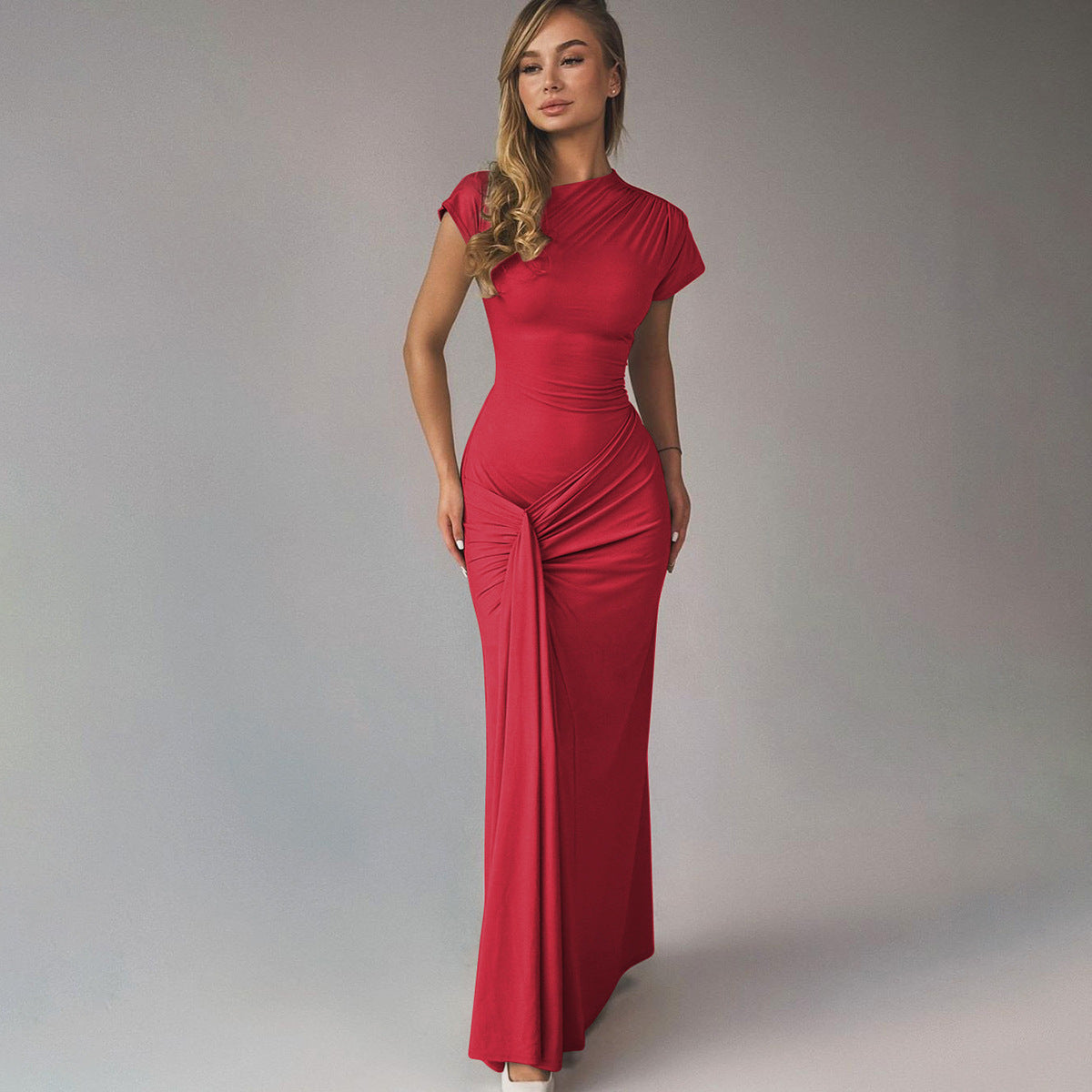 Damen Elegantes Maxikleid mit Drapierung und asymmetrischem Saum R&B