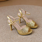Damen glitzernde High Heelsandaletten mit elegantem Riemen