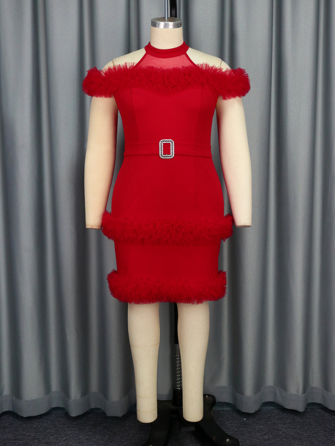 Damen elegantes Kleid mit fransigen Akzenten R&B