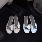 Damen Elegante Absatzsandalen mit modischem Riemendesign und glamourösem Akzent R&B