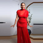 Damen elegantes und fließendes Abendkleid
