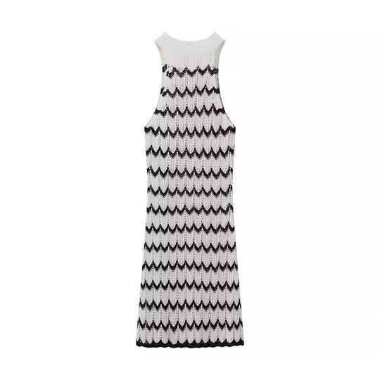 Damen Strickkleid mit Wellenmuster und elegantem Racerback R&B