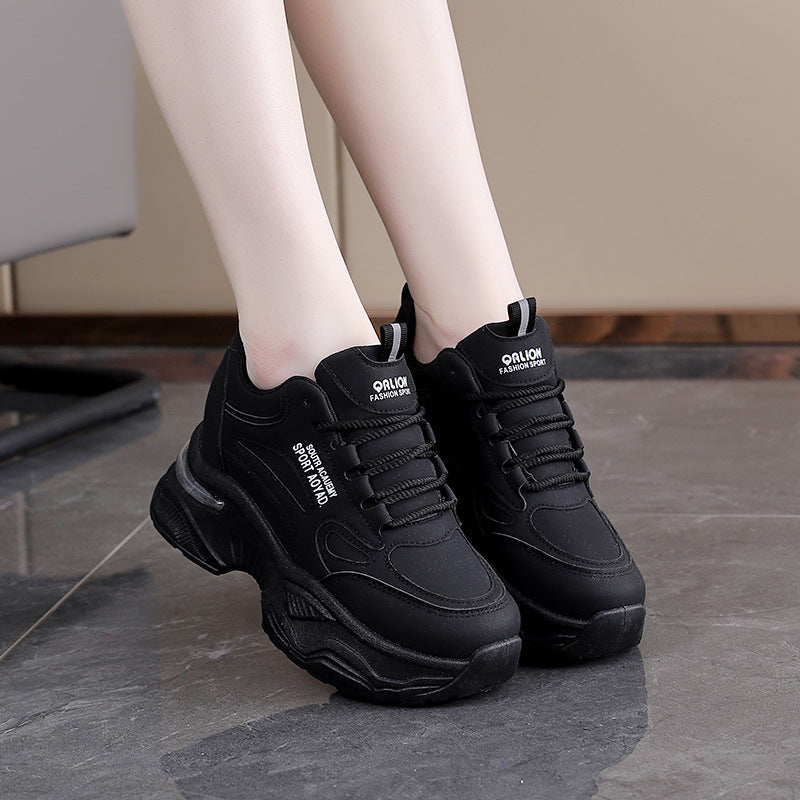 Damen Chunky Sneakers mit dämpfender Sohle und modernem Design R&B