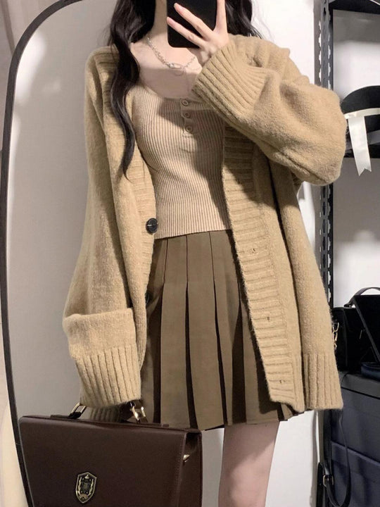 Damen Grobstrickjacke mit voluminösen Ärmeln und knöpfbarem Ausschnitt R&B