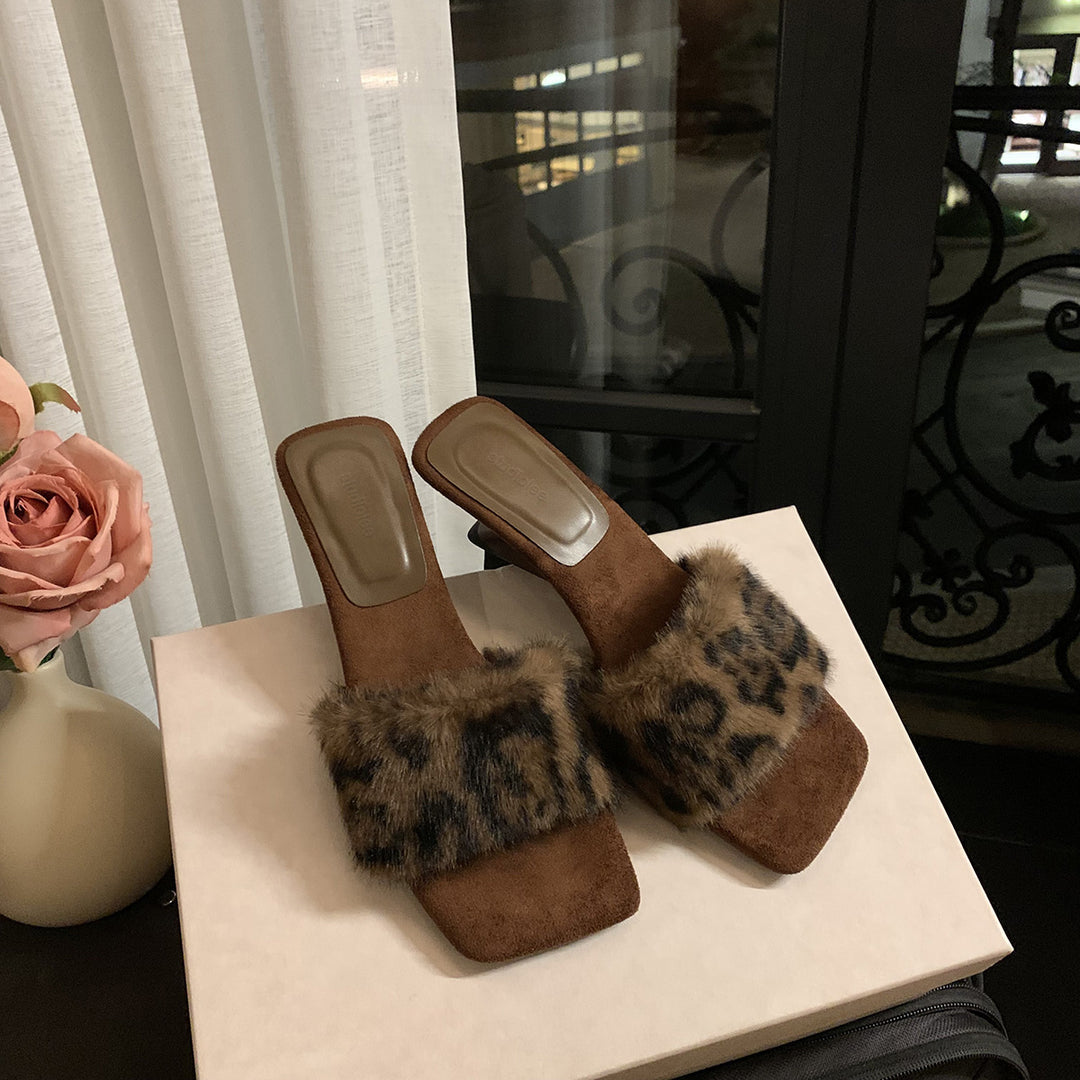 Damen Slipper mit luxuriösem Kunstfell und elegantem Blockabsatz R&B