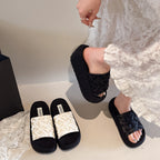 Damen Komfortable Slide-Pantoletten mit geflochtenem Design EB