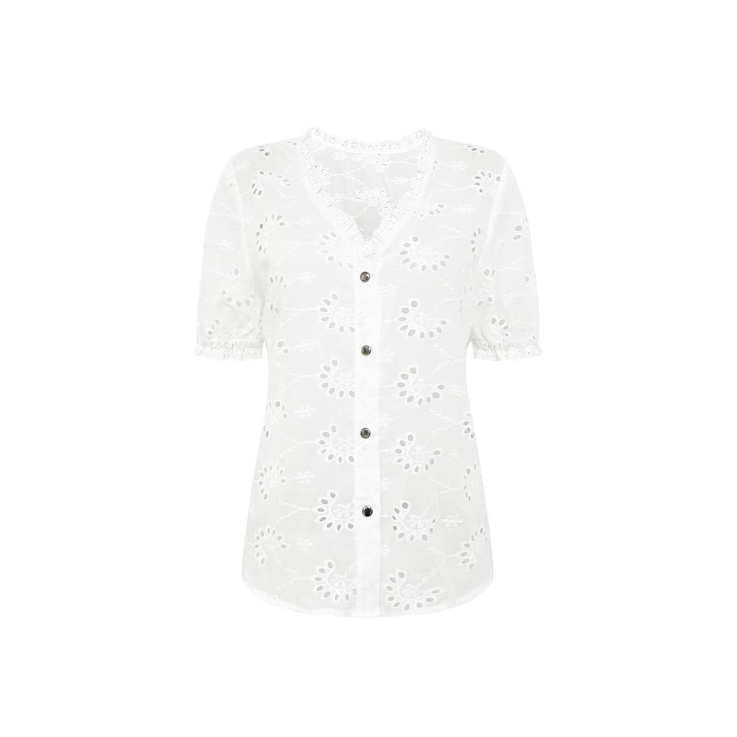 Damen luftiges Blusenshirt mit kunstvollen Lochmustern und Knopfdetails R&B