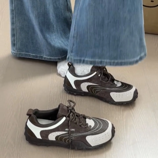 Damen Sportliche Sneakers mit einzigartigem Profil und atmungsaktiver Obermaterialstruktur R&B