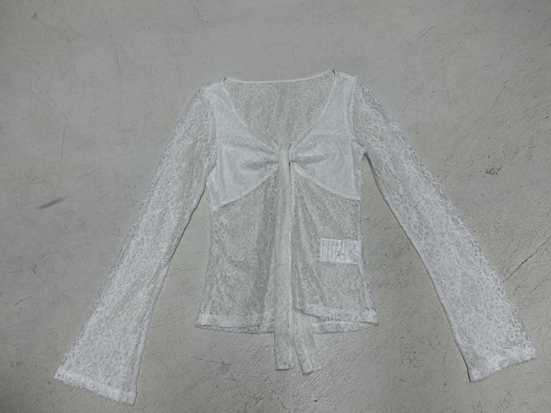Damen Spitzenbluse mit romantischem Design R&B