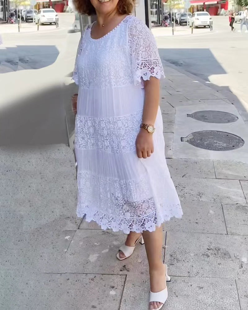 Damen nan Midikleid mit Spitzenstufen, Plissee‑Einsätzen und kurzen Trompetenärmeln R&B