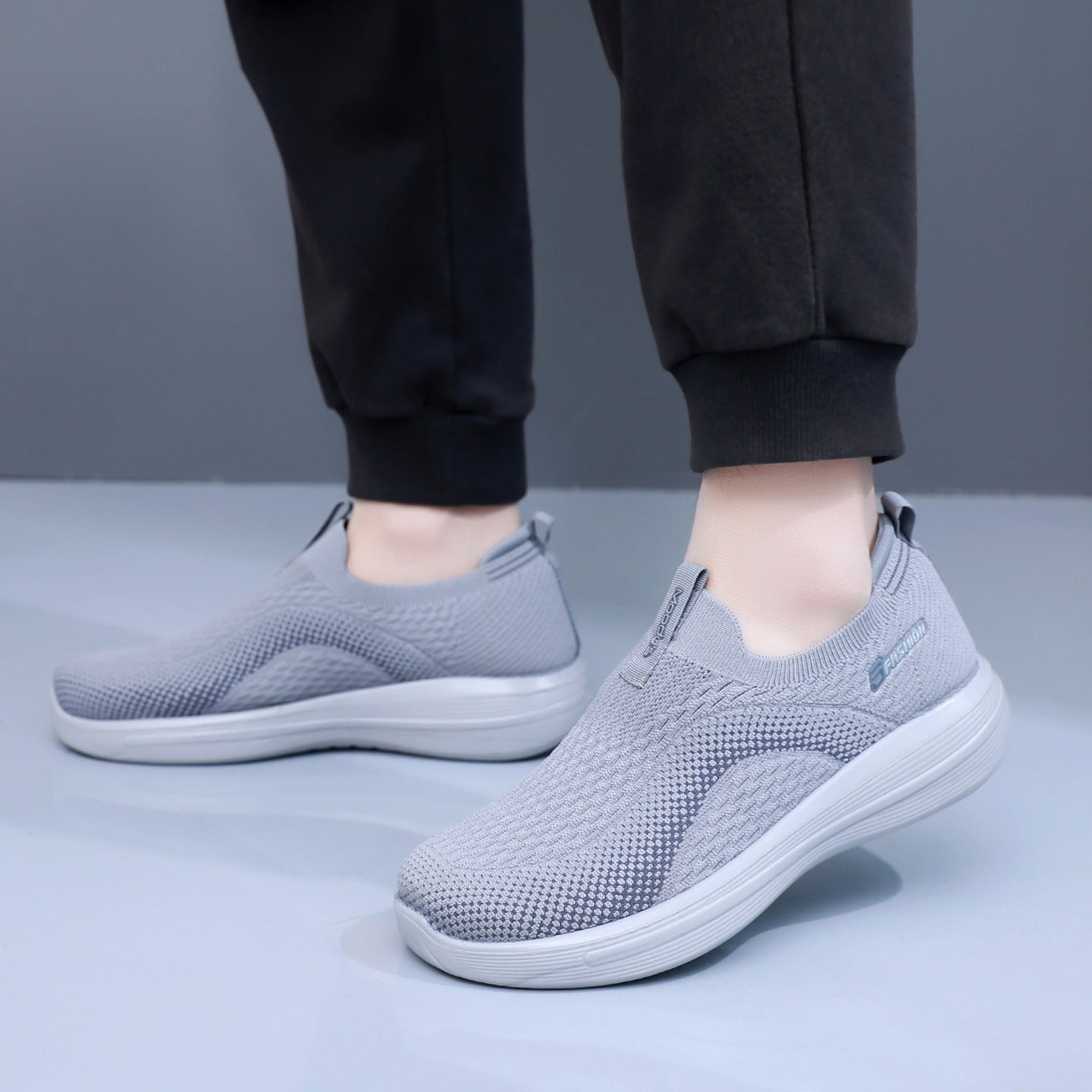 Damen Slip-On Laufschuhe mit atmungsaktiver Oberflächenstruktur R&B