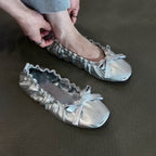 Damen Ballerina-Schuhe mit gerafftem Design und verspieltem Schleifendetail