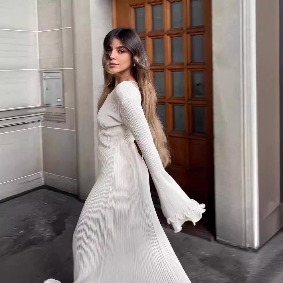 Damen Elegantes Strickkleid mit Rüschendetails und langen Ärmeln R&B