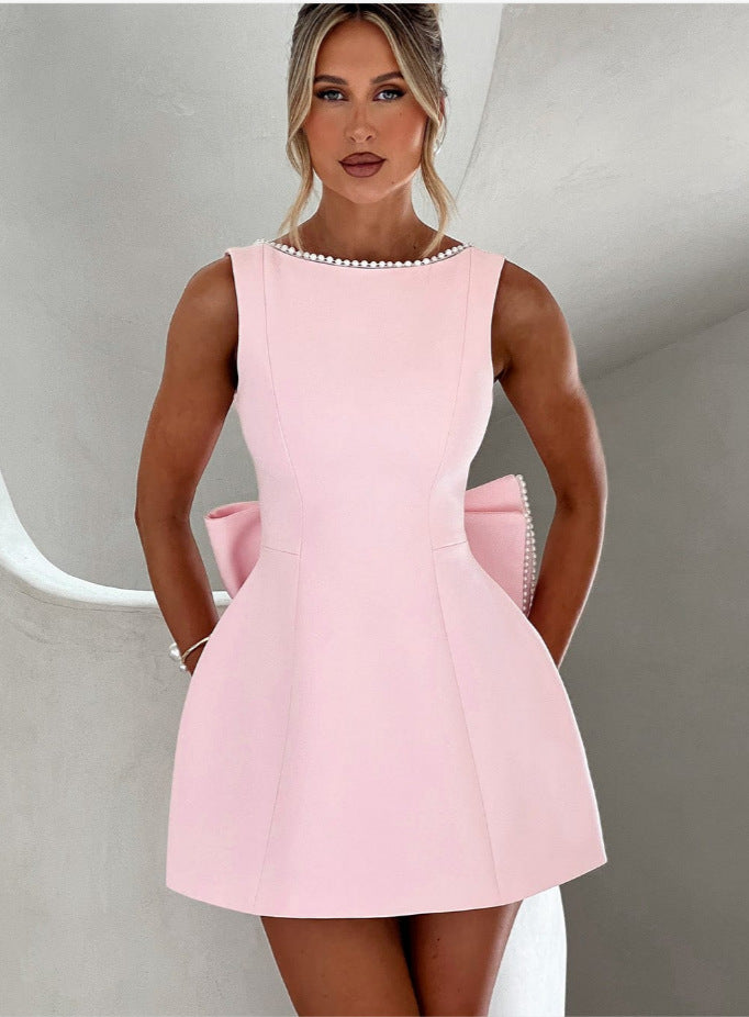 Damen Elegantes skulpturales Minikleid mit Perlenverzierung R&B