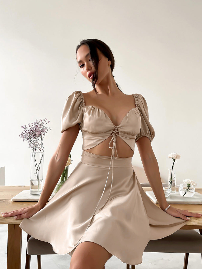 Damen Verspieltes Wickelkleid mit Puffärmeln und Schleifendetail R&B