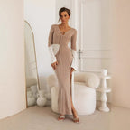 Damen elegantes Strick-Maxikleid mit innovativem Cut-Out-Design und weitem Schlitz R&B